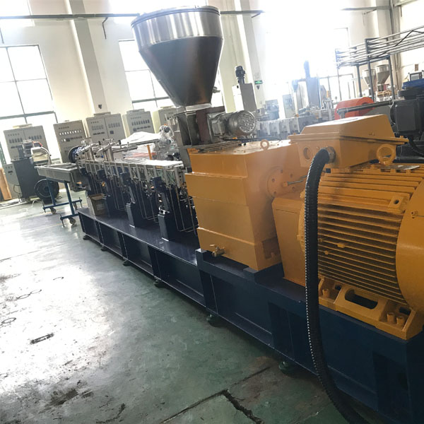 SHJ-65 High Dispersion Twin Screw Extruder for Color Masterbatch Compounding